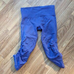 Lululemon In The Flow Crop II Leggings Seamless Capri Ruched Purple